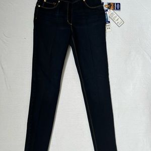 Peter Nygard Luxe denim jeggings, dark blue denim, size small, size 6-8